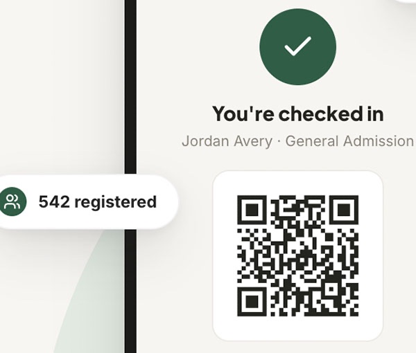 A completed check-in screen with a QR ticket, alongside a floating count of 542 registered attendees.